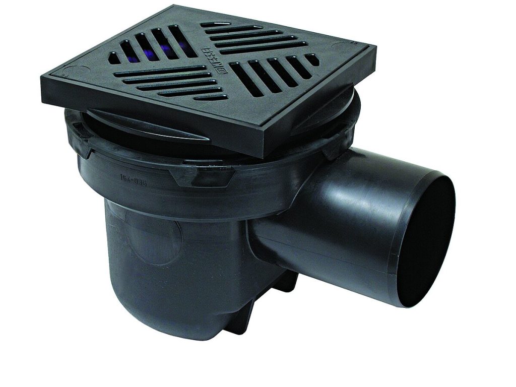 Basement drain with a light liquid trap